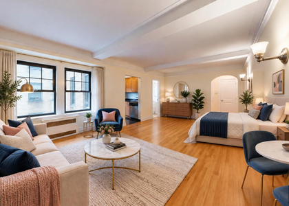 95 Christopher Street - Photo 1