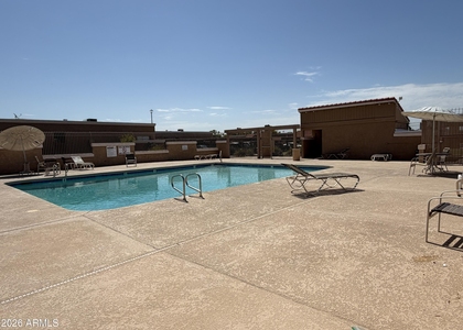501 W Tonopah Drive - Photo 1