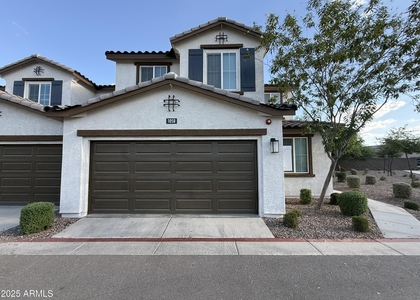 1255 N Arizona Avenue - Photo 1