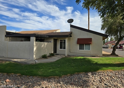 2140 E 10th Street - Photo 1