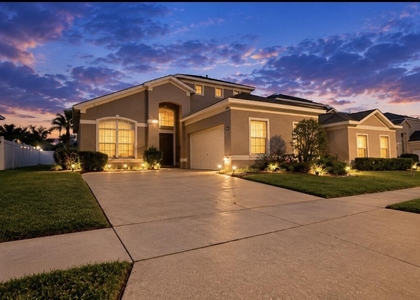 209 Castlemain Circle - Photo 1