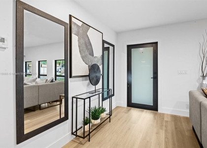 679 Sw 17th Court - Photo 1