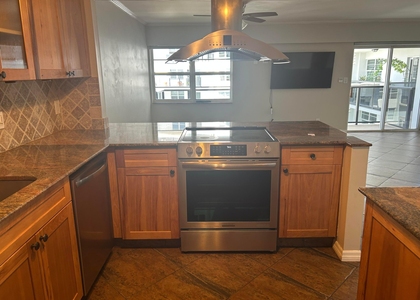 5100 Dupont Boulevard - Photo 1