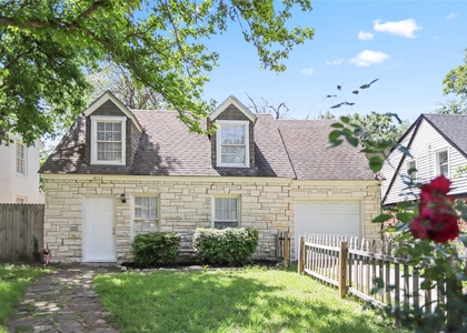 4112 Hampshire Boulevard - Photo 1