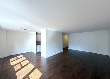 East 63rd Street - Photo 1