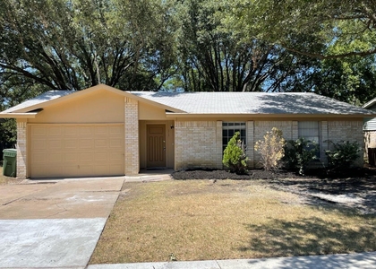 1517 Vanderbilt Drive - Photo 1