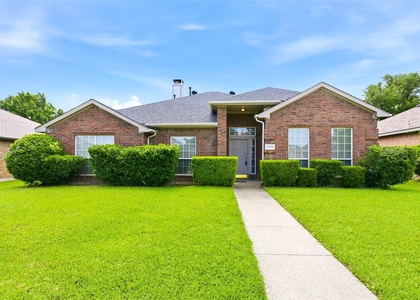 2720 Preston Creek - Photo 1