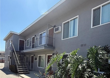 1420 Benito Avenue - Photo 1