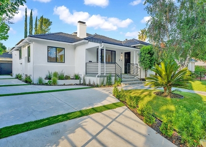 15440 Varden Street - Photo 1