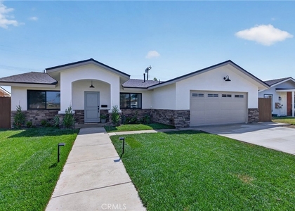 19352 Brookhurst - Photo 1