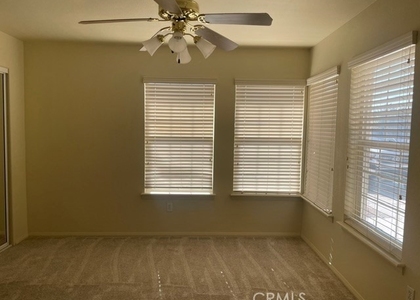 27401 Lakeview - Photo 1