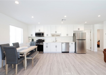 18623 Bryant - Photo 1