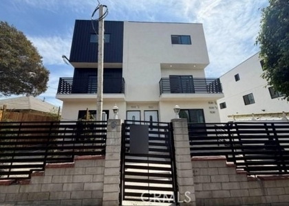 1532 Ricardo - Photo 1