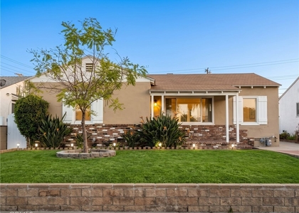 1511 N Rose - Photo 1