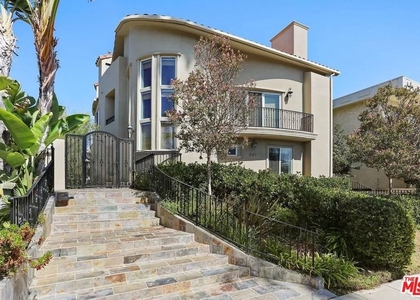 837 18th Street - Photo 1