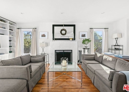 2430 30th Street - Photo 1
