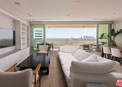 9255 Doheny Road - Photo 1