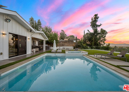 20461 Coulson Street - Photo 1