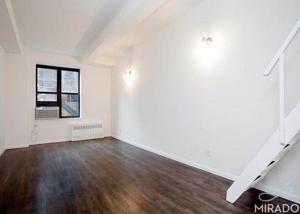 43 W 16th Street - Photo 1