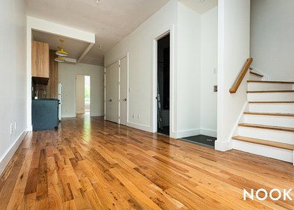 2102 Fulton St - Photo 1