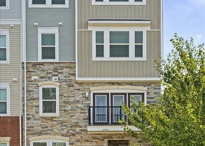 24584 Rosebay Terrace - Photo 1