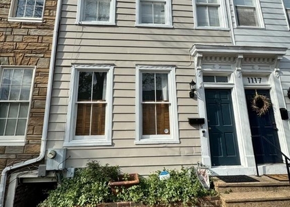 1119 Duke Street - Photo 1