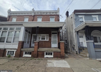 1660 Conklin Street - Photo 1