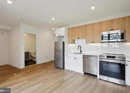 828 N 2nd Street - Photo 1