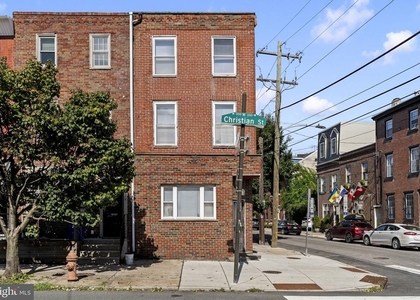 844 S 3rd - Photo 1