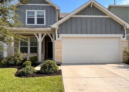 1529 Hope Ranch Rd - Photo 1