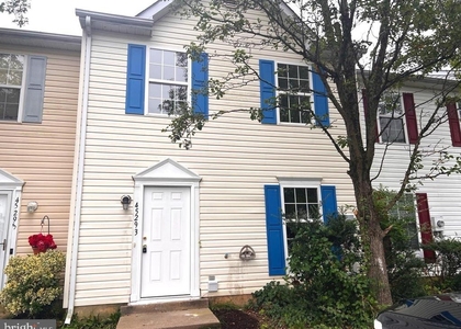 45293 Rumsford Lane - Photo 1