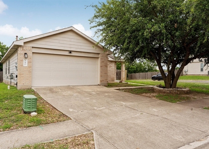340 Feathergrass Dr - Photo 1