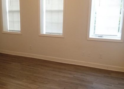 826 W Lombard Street - Photo 1