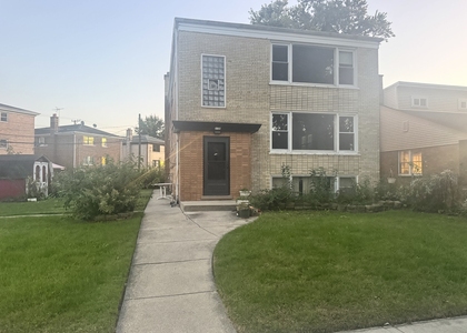 5135 Greenwood Street - Photo 1