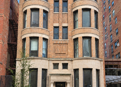 10 W Chestnut Street - Photo 1