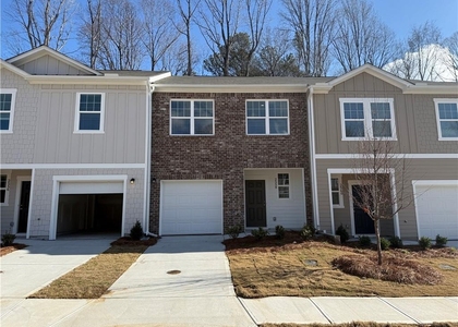 2558 Coventry Street Sw - Photo 1