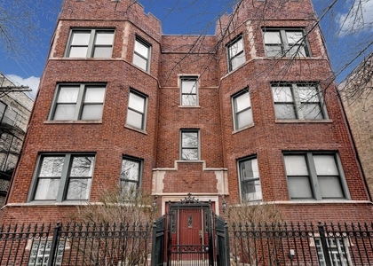 2714 N Sawyer Avenue - Photo 1