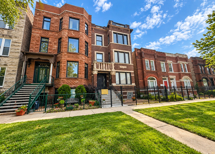 4555 S Wabash Avenue - Photo 1