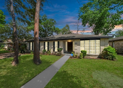 9406 Vickijohn Drive - Photo 1