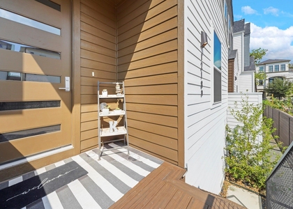 1218 W 24th Street - Photo 1