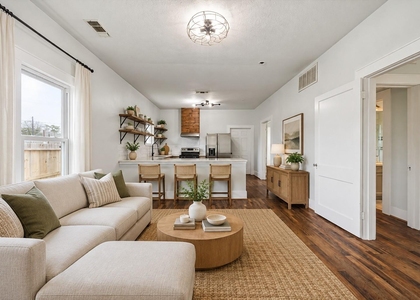 4320 Watson Street - Photo 1