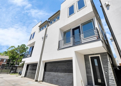 1805 Blodgett Street - Photo 1