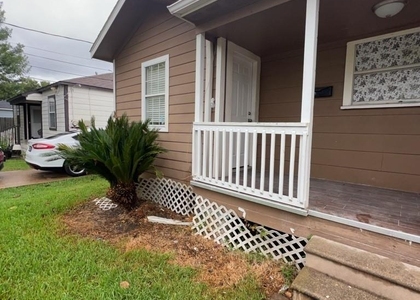 405 Johnson Street - Photo 1