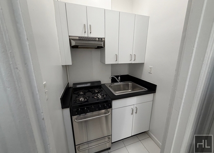 Lexington Avenue - Photo 1