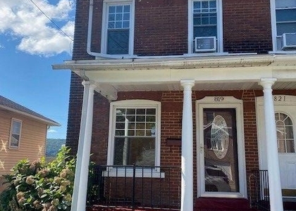 819 Spring - Photo 1