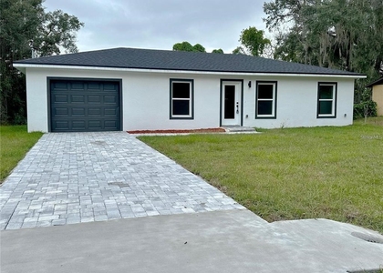 3724 Se 130th Place - Photo 1