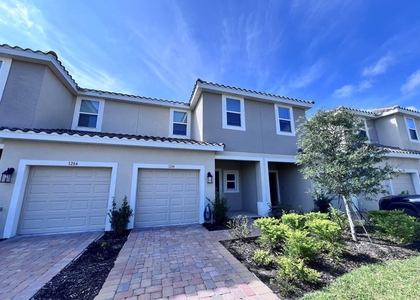 1288 Lago Vista Court - Photo 1