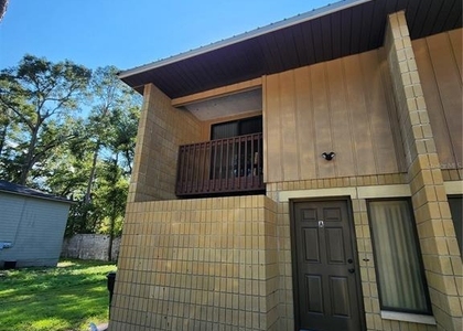 702 Sw 70 Terrace - Photo 1