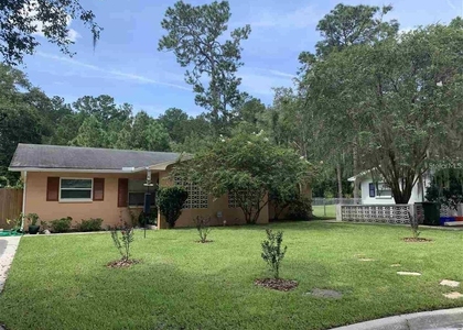 3706 Nw 45th Street - Photo 1