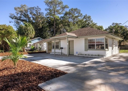 319 Nw 16th Avenue - Photo 1